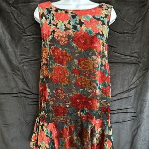 Free People floral velvet sleeveless mini jumper/dress . Size XS